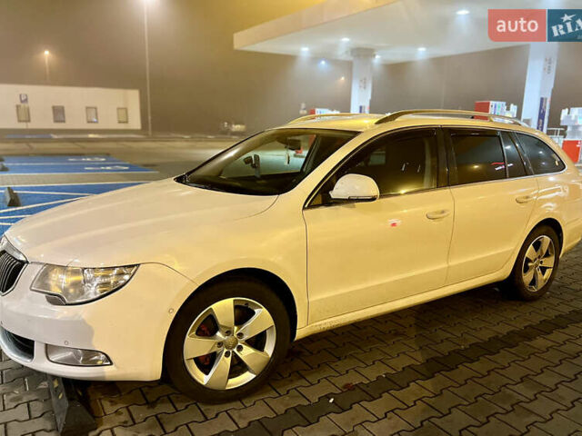 Белый Шкода Суперб, объемом двигателя 1.97 л и пробегом 278 тыс. км за 9750 $, фото 6 на Automoto.ua