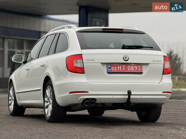 Білий Шкода Суперб, об'ємом двигуна 2 л та пробігом 317 тис. км за 12900 $, фото 24 на Automoto.ua