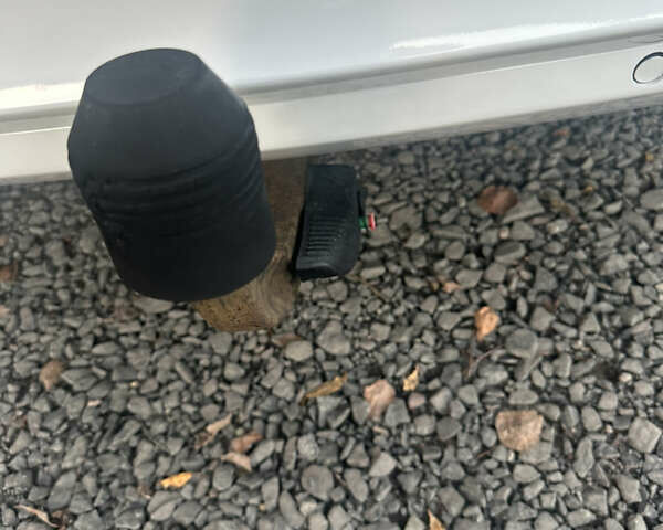 Белый Шкода Суперб, объемом двигателя 1.6 л и пробегом 260 тыс. км за 11600 $, фото 23 на Automoto.ua