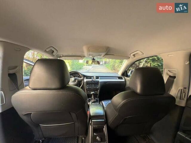 Білий Шкода Суперб, об'ємом двигуна 2 л та пробігом 203 тис. км за 10300 $, фото 10 на Automoto.ua