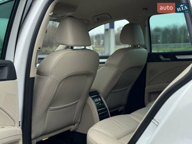 Білий Шкода Суперб, об'ємом двигуна 2 л та пробігом 317 тис. км за 12900 $, фото 43 на Automoto.ua