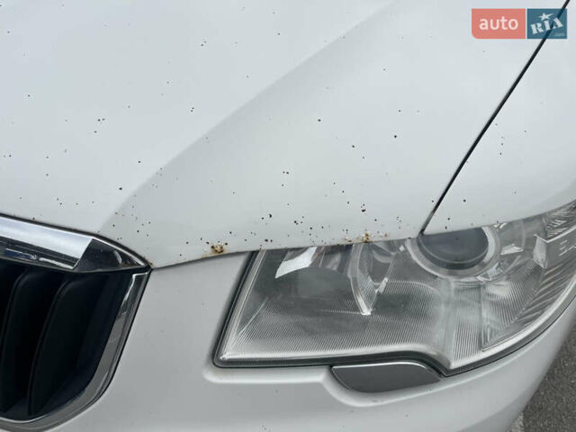 Белый Шкода Суперб, объемом двигателя 1.8 л и пробегом 241 тыс. км за 7300 $, фото 8 на Automoto.ua