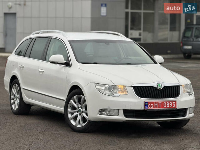 Білий Шкода Суперб, об'ємом двигуна 2 л та пробігом 317 тис. км за 12900 $, фото 5 на Automoto.ua