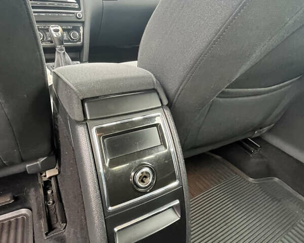 Белый Шкода Суперб, объемом двигателя 1.8 л и пробегом 241 тыс. км за 7300 $, фото 19 на Automoto.ua