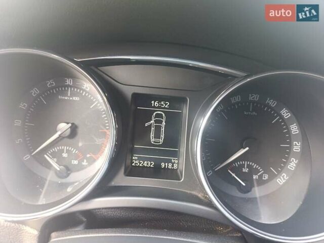 Белый Шкода Суперб, объемом двигателя 1.97 л и пробегом 253 тыс. км за 14599 $, фото 8 на Automoto.ua