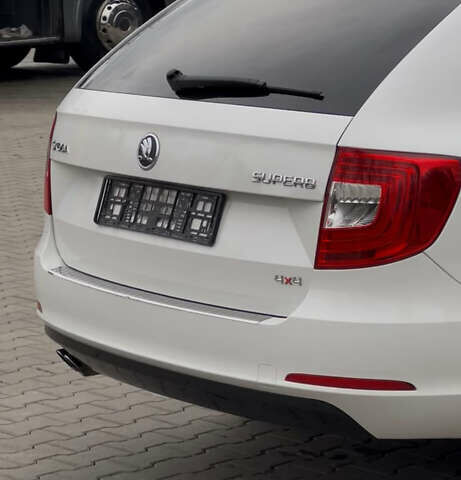 Белый Шкода Суперб, объемом двигателя 1.97 л и пробегом 289 тыс. км за 12999 $, фото 6 на Automoto.ua