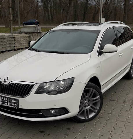 Белый Шкода Суперб, объемом двигателя 1.97 л и пробегом 289 тыс. км за 12999 $, фото 1 на Automoto.ua