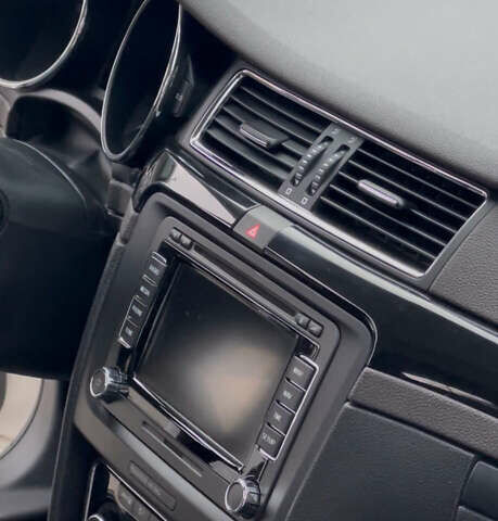 Белый Шкода Суперб, объемом двигателя 1.97 л и пробегом 289 тыс. км за 12999 $, фото 17 на Automoto.ua