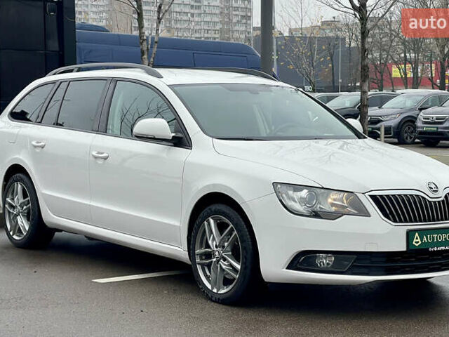 Білий Шкода Суперб, об'ємом двигуна 2 л та пробігом 273 тис. км за 12700 $, фото 4 на Automoto.ua