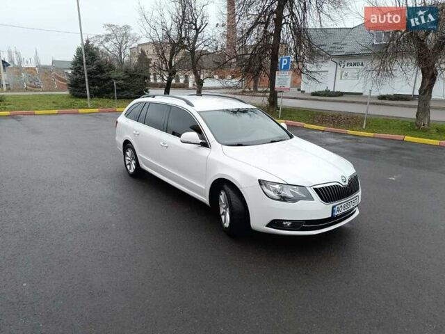 Білий Шкода Суперб, об'ємом двигуна 2 л та пробігом 252 тис. км за 11400 $, фото 7 на Automoto.ua