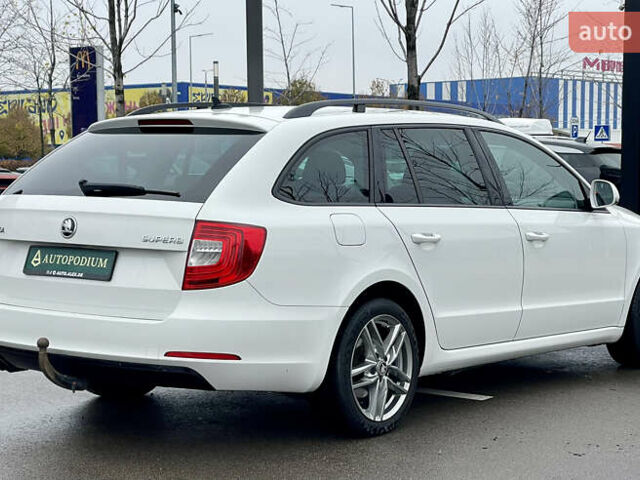 Білий Шкода Суперб, об'ємом двигуна 2 л та пробігом 273 тис. км за 12700 $, фото 9 на Automoto.ua