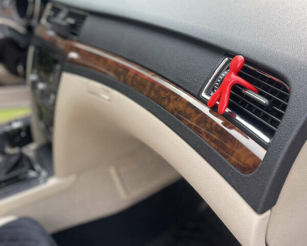 Білий Шкода Суперб, об'ємом двигуна 1.97 л та пробігом 297 тис. км за 11900 $, фото 15 на Automoto.ua