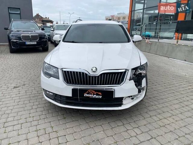 Белый Шкода Суперб, объемом двигателя 1.8 л и пробегом 113 тыс. км за 10300 $, фото 1 на Automoto.ua