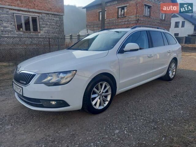 Белый Шкода Суперб, объемом двигателя 1.6 л и пробегом 219 тыс. км за 10900 $, фото 7 на Automoto.ua