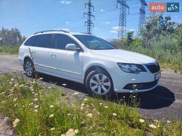 Белый Шкода Суперб, объемом двигателя 1.6 л и пробегом 206 тыс. км за 9350 $, фото 7 на Automoto.ua
