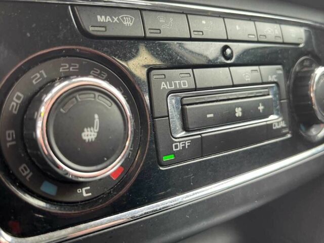 Білий Шкода Суперб, об'ємом двигуна 2 л та пробігом 283 тис. км за 12800 $, фото 9 на Automoto.ua