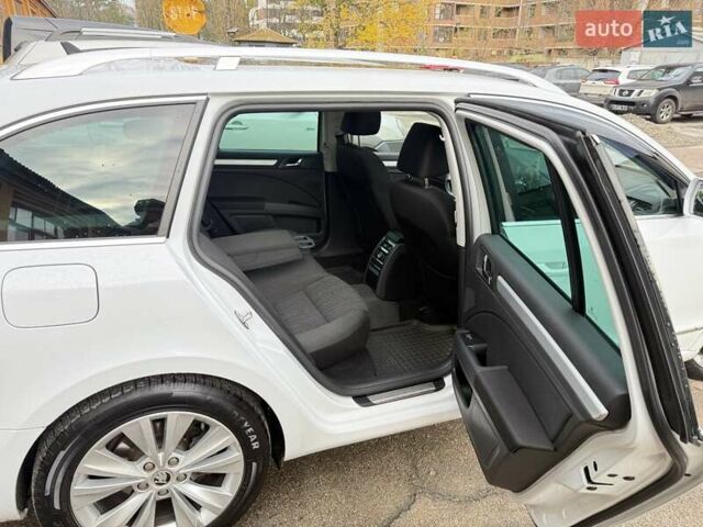 Белый Шкода Суперб, объемом двигателя 2 л и пробегом 217 тыс. км за 14200 $, фото 19 на Automoto.ua