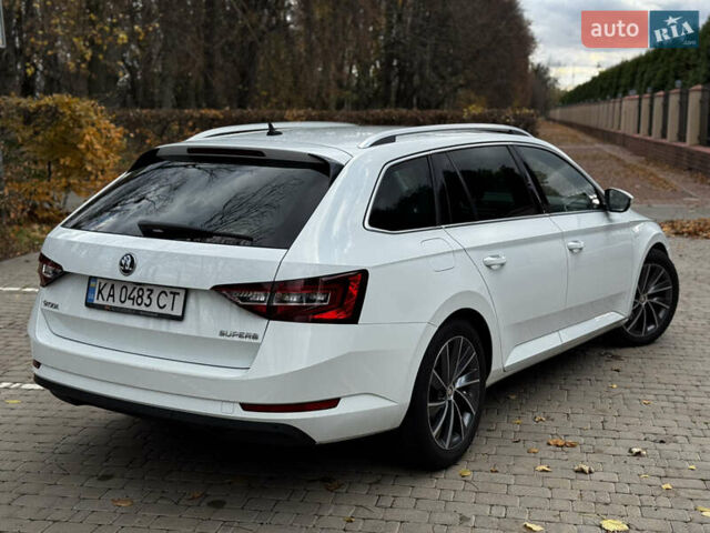 Белый Шкода Суперб, объемом двигателя 2 л и пробегом 173 тыс. км за 17000 $, фото 7 на Automoto.ua