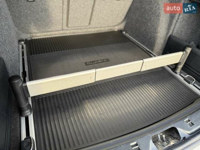 Білий Шкода Суперб, об'ємом двигуна 1.6 л та пробігом 294 тис. км за 11450 $, фото 69 на Automoto.ua