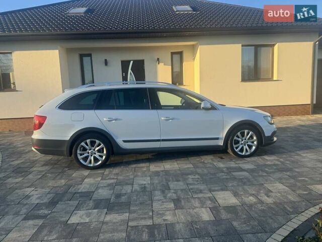 Белый Шкода Суперб, объемом двигателя 2 л и пробегом 242 тыс. км за 12900 $, фото 6 на Automoto.ua