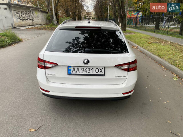 Білий Шкода Суперб, об'ємом двигуна 1.8 л та пробігом 247 тис. км за 13800 $, фото 3 на Automoto.ua