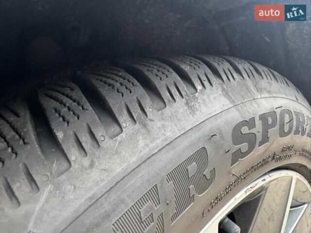 Білий Шкода Суперб, об'ємом двигуна 2 л та пробігом 173 тис. км за 17000 $, фото 36 на Automoto.ua