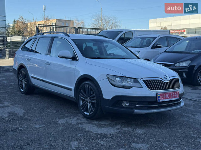 Белый Шкода Суперб, объемом двигателя 2 л и пробегом 235 тыс. км за 12750 $, фото 3 на Automoto.ua