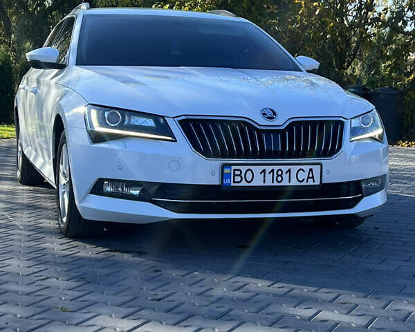 Белый Шкода Суперб, объемом двигателя 1.97 л и пробегом 310 тыс. км за 13900 $, фото 11 на Automoto.ua