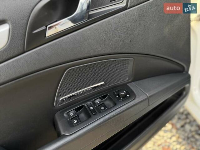 Білий Шкода Суперб, об'ємом двигуна 1.6 л та пробігом 294 тис. км за 11450 $, фото 48 на Automoto.ua