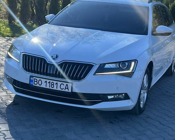Белый Шкода Суперб, объемом двигателя 1.97 л и пробегом 310 тыс. км за 13900 $, фото 10 на Automoto.ua