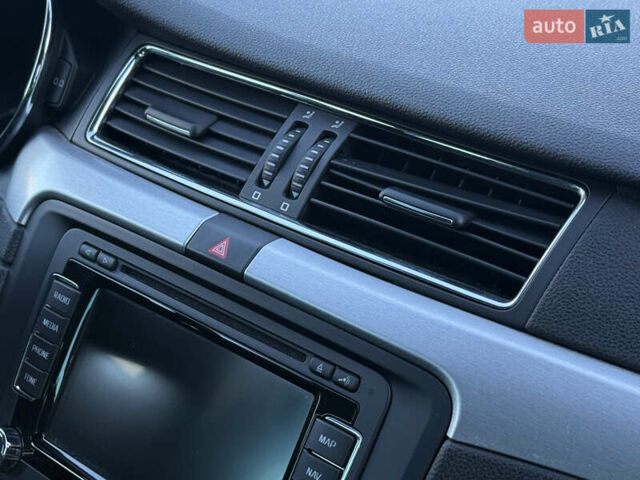 Белый Шкода Суперб, объемом двигателя 2 л и пробегом 235 тыс. км за 12750 $, фото 31 на Automoto.ua