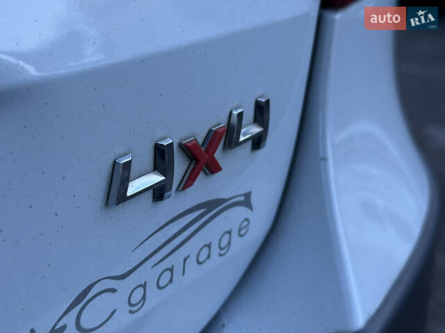 Белый Шкода Суперб, объемом двигателя 2 л и пробегом 235 тыс. км за 12750 $, фото 12 на Automoto.ua