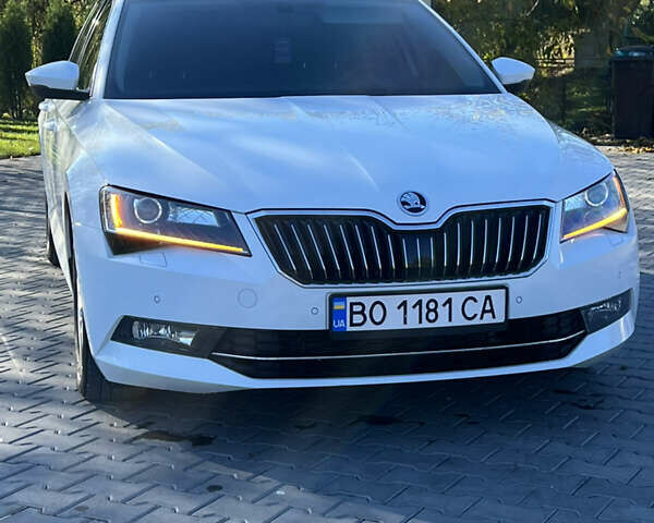 Белый Шкода Суперб, объемом двигателя 1.97 л и пробегом 310 тыс. км за 13900 $, фото 36 на Automoto.ua