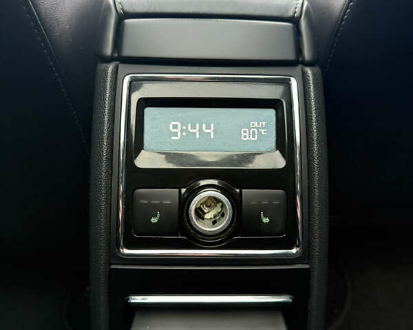 Белый Шкода Суперб, объемом двигателя 2 л и пробегом 160 тыс. км за 15500 $, фото 15 на Automoto.ua