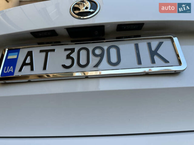 Белый Шкода Суперб, объемом двигателя 1.97 л и пробегом 163 тыс. км за 19500 $, фото 55 на Automoto.ua