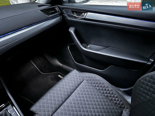 Белый Шкода Суперб, объемом двигателя 2 л и пробегом 250 тыс. км за 13900 $, фото 54 на Automoto.ua