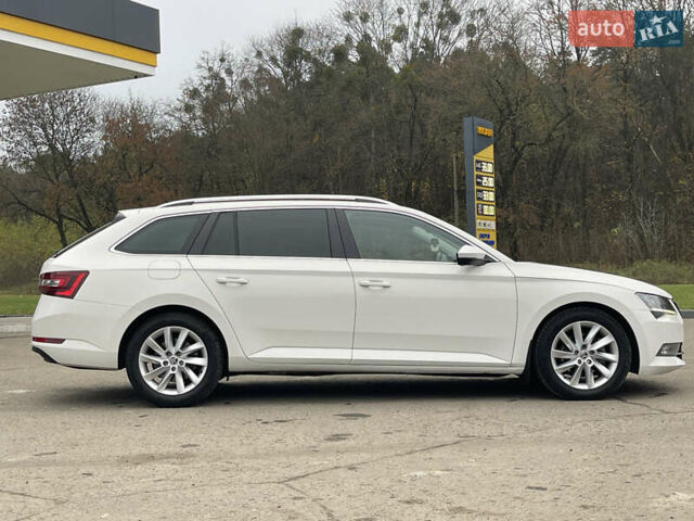 Белый Шкода Суперб, объемом двигателя 2 л и пробегом 254 тыс. км за 15800 $, фото 14 на Automoto.ua