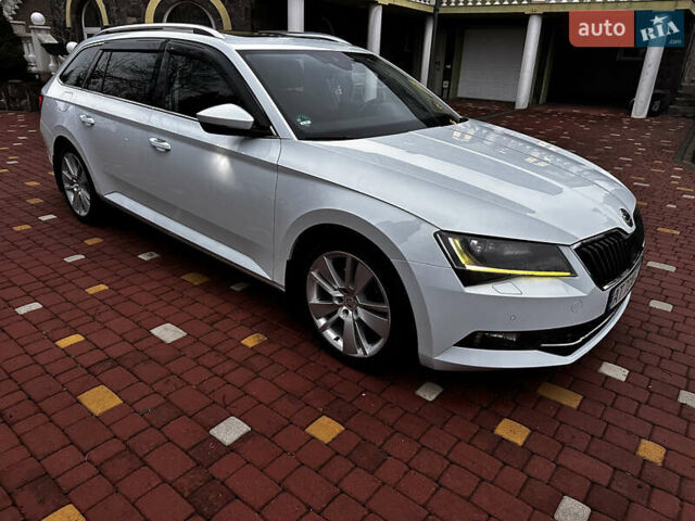 Белый Шкода Суперб, объемом двигателя 2 л и пробегом 250 тыс. км за 13900 $, фото 49 на Automoto.ua