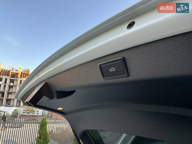 Белый Шкода Суперб, объемом двигателя 1.97 л и пробегом 225 тыс. км за 17800 $, фото 47 на Automoto.ua