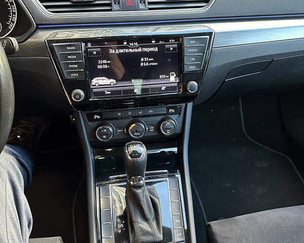 Белый Шкода Суперб, объемом двигателя 1.97 л и пробегом 163 тыс. км за 19500 $, фото 31 на Automoto.ua