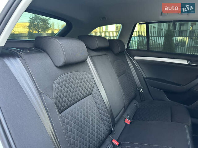 Белый Шкода Суперб, объемом двигателя 1.97 л и пробегом 225 тыс. км за 17800 $, фото 35 на Automoto.ua