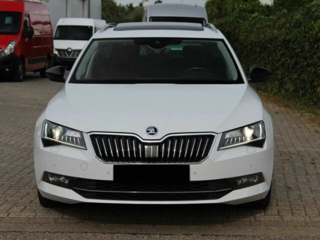 Білий Шкода Суперб, об'ємом двигуна 1.8 л та пробігом 72 тис. км за 7800 $, фото 1 на Automoto.ua