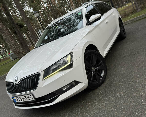 Белый Шкода Суперб, объемом двигателя 1.97 л и пробегом 278 тыс. км за 17000 $, фото 40 на Automoto.ua