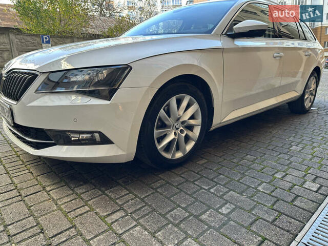 Белый Шкода Суперб, объемом двигателя 1.97 л и пробегом 163 тыс. км за 19500 $, фото 60 на Automoto.ua