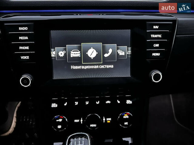 Белый Шкода Суперб, объемом двигателя 2 л и пробегом 250 тыс. км за 13900 $, фото 57 на Automoto.ua