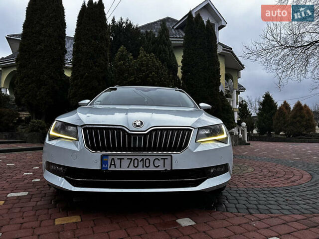 Белый Шкода Суперб, объемом двигателя 2 л и пробегом 250 тыс. км за 13900 $, фото 16 на Automoto.ua