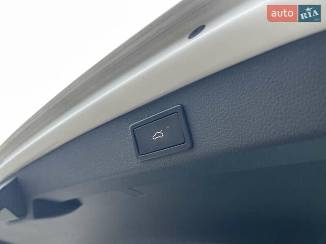 Белый Шкода Суперб, объемом двигателя 2 л и пробегом 254 тыс. км за 15800 $, фото 38 на Automoto.ua