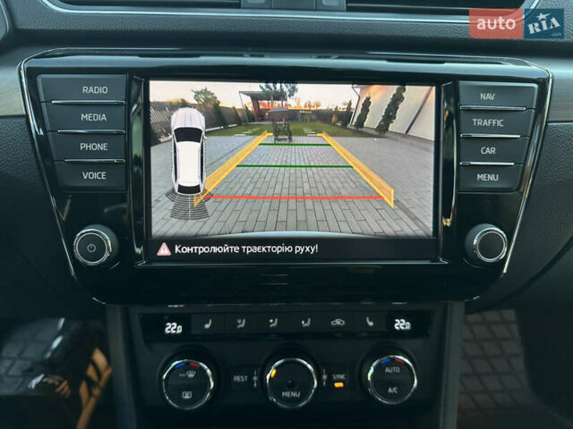 Белый Шкода Суперб, объемом двигателя 1.97 л и пробегом 225 тыс. км за 17800 $, фото 53 на Automoto.ua