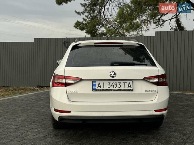 Белый Шкода Суперб, объемом двигателя 1.97 л и пробегом 265 тыс. км за 14999 $, фото 8 на Automoto.ua