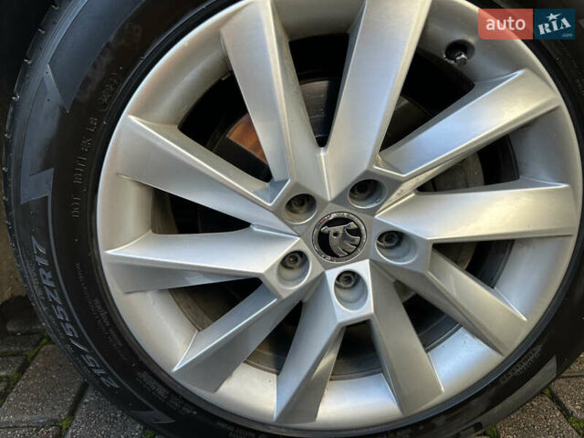 Белый Шкода Суперб, объемом двигателя 1.97 л и пробегом 163 тыс. км за 19500 $, фото 49 на Automoto.ua